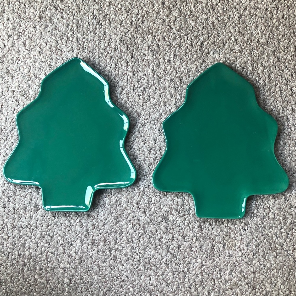 Set Of 2 Nordstrom Tree Shaped Plates Christmas